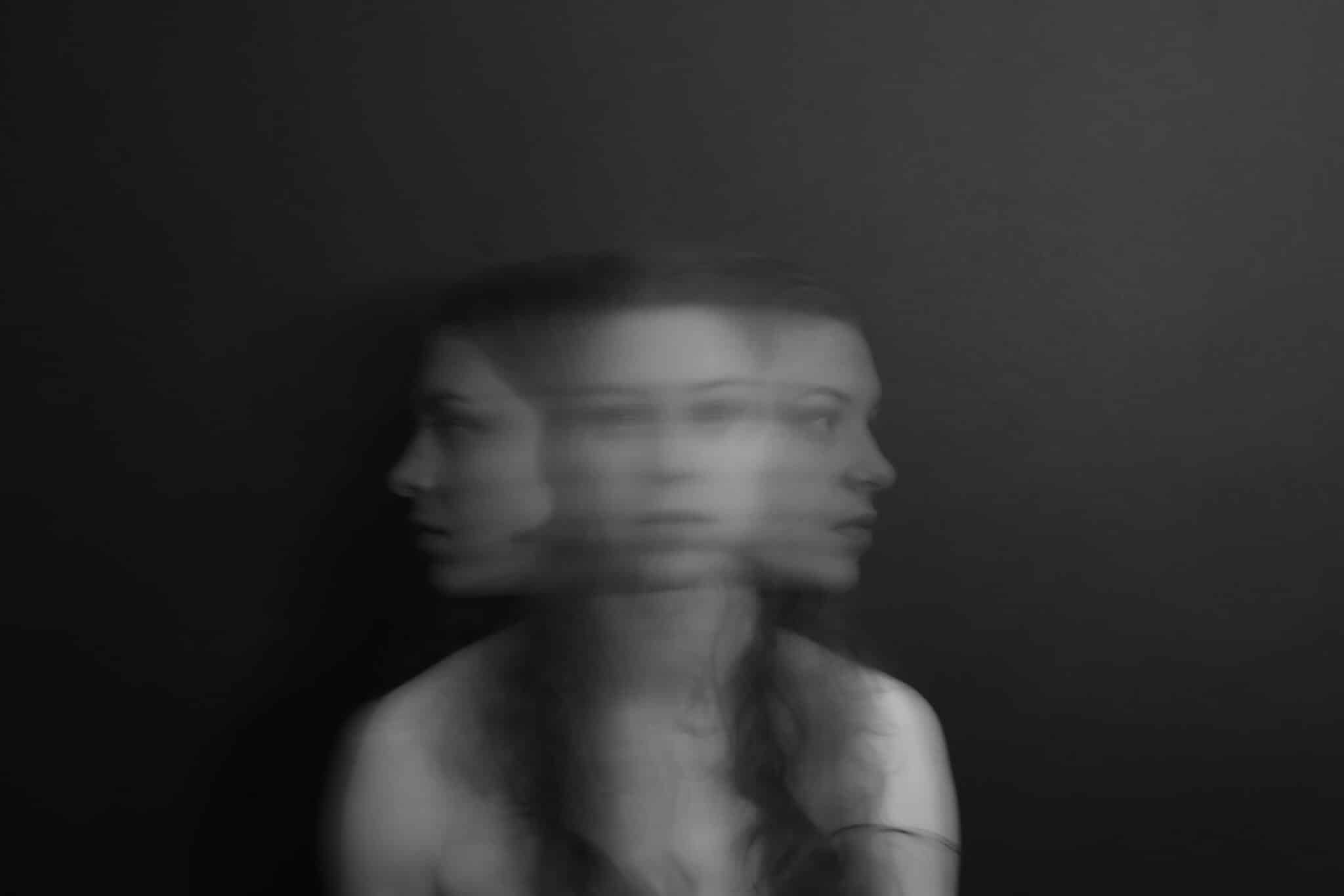 An image of a woman experiencing schizophrenia disorder symptoms